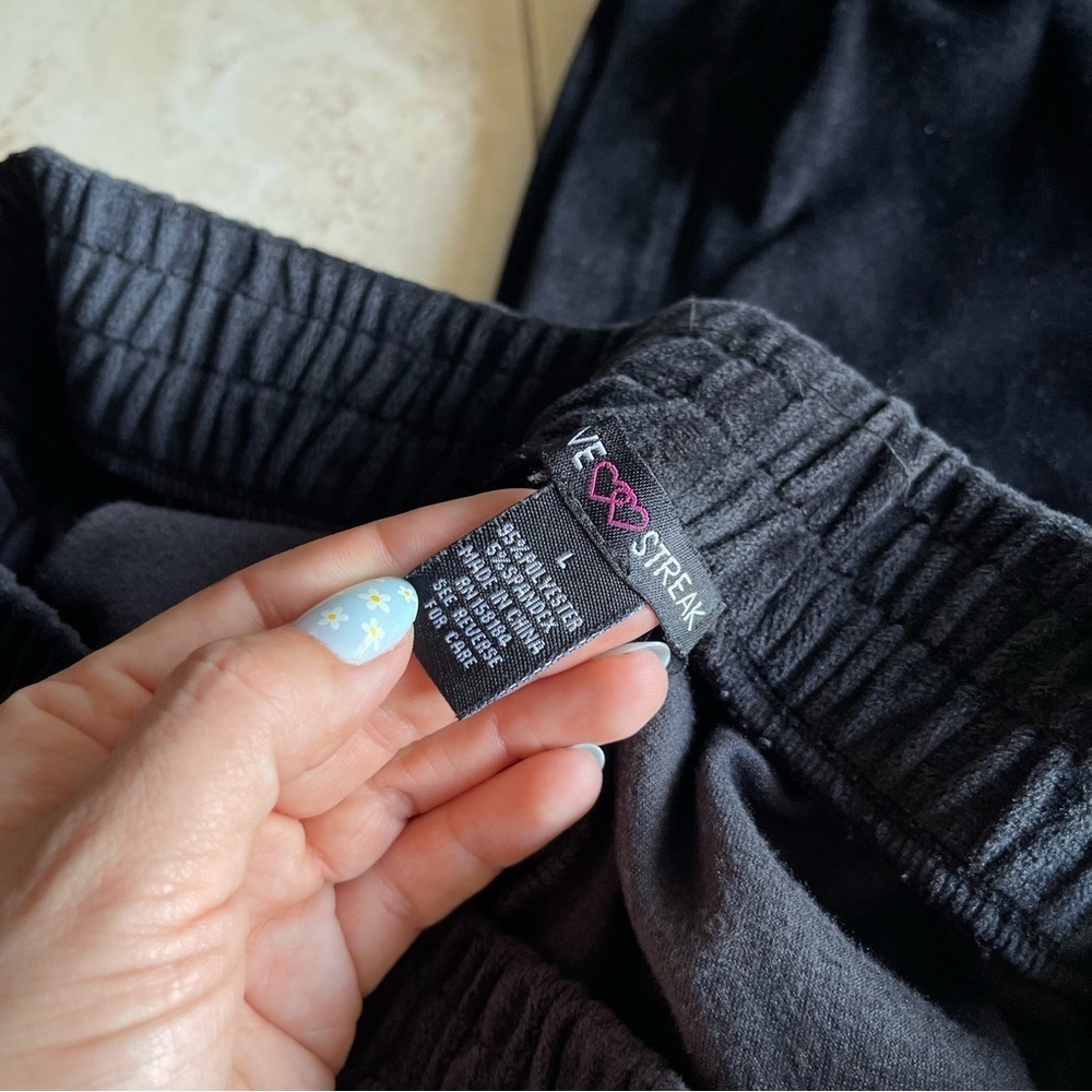 Velour Angel Rhinestone Embellished Black Jogger Pants Y2K Loungewear Size Large - Picture 4 of 4